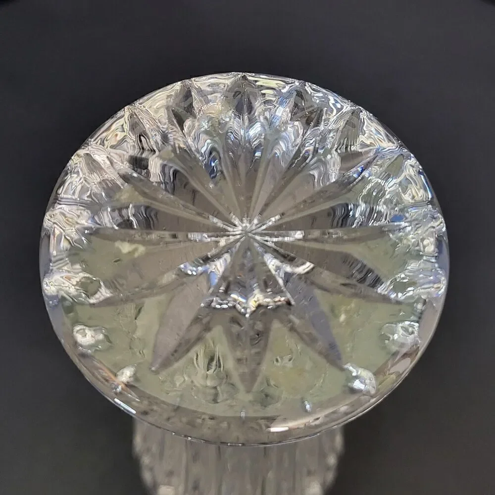 VTG Oneida Crystal Bud Vase Southern Garden Pattern Rose Design on Frost Border